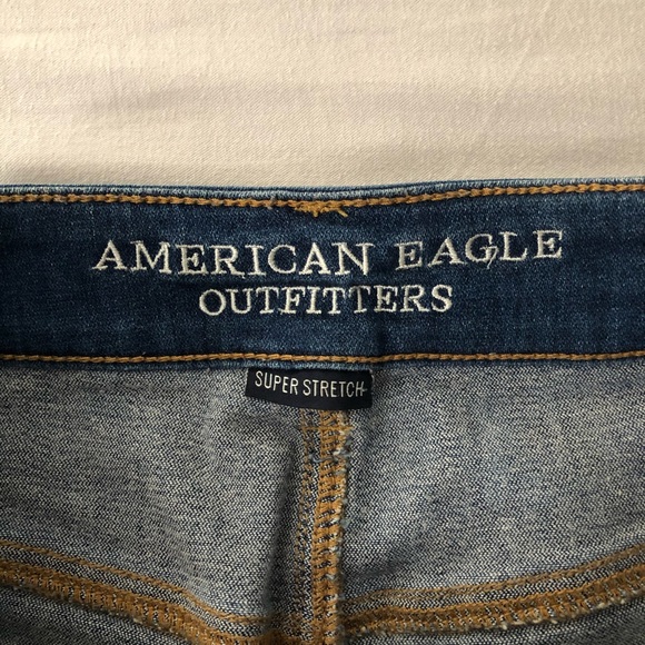 American Eagle Hi-Rise Shortie super stretch cuffed denim shorts - Picture 8 of 12